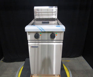 Waldorf 800 Series FN8224E - 450mm Twin Pan Electric Fryer AUFN8224E - Warehouse Clearance