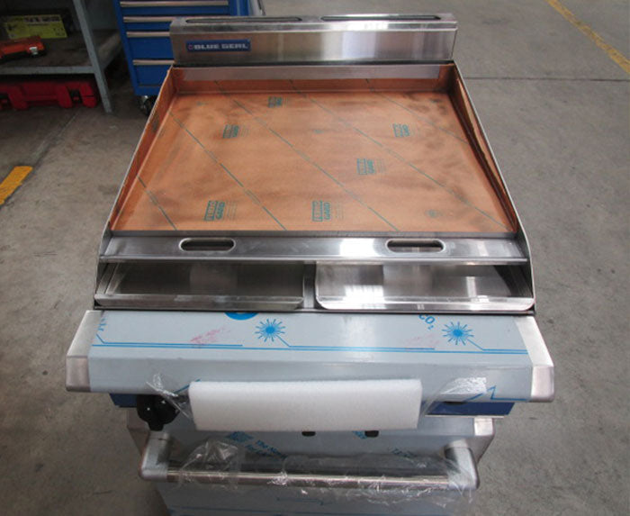 Blue Seal Evolution Series G504B - 600mm Gas Range Static Oven AUG504B-N - Warehouse Clearance