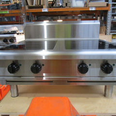 Waldorf 800 Series IN8400R5-LS - 900mm Electric Induction Cooktop Low Back... AUIN8400R5-L - Warehouse Clearance