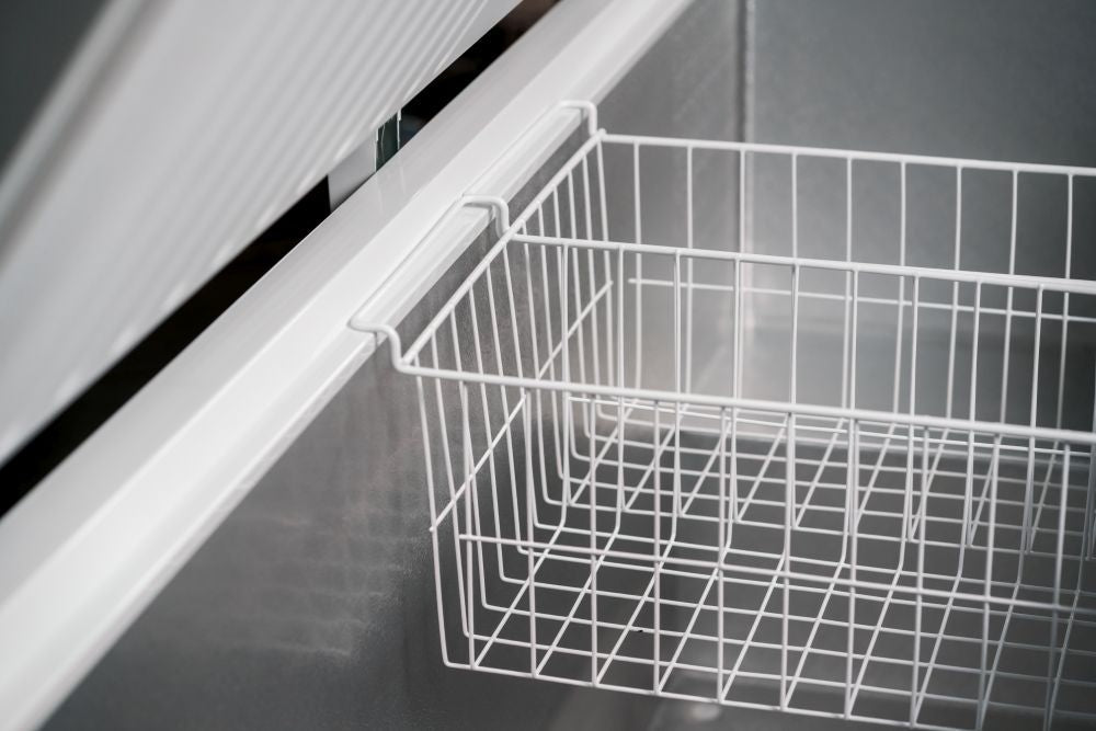 Atosa Solid Door Chest Freezer 650 BD-650
