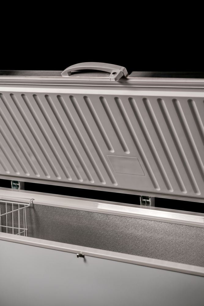 Atosa Solid Door Chest Freezer 650 BD-650