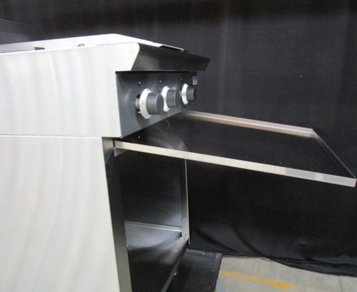 Cobra C6C - 600mm Two Burner / Griddle Gas Cooktop C6CF-N - Warehouse Clearance