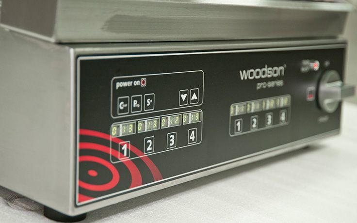 Woodson Pro Series Computer Controlled Twin Plate Contact Grill W.GPC62SC