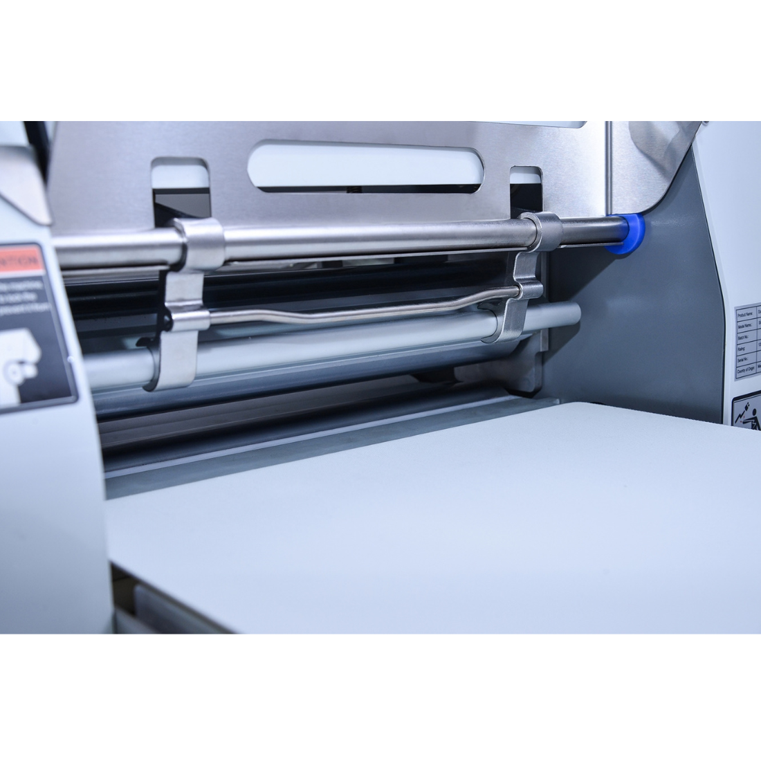 BakerMax 370mm Benchtop Pastry & Dough Sheeter - BDS-300 — view 5
