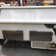 Ex-Showroom: Curved front glass deli display 2020x1140x1260 PAN2000