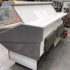 Ex-Showroom: Curved front glass deli display 2020x1140x1260 PAN2000