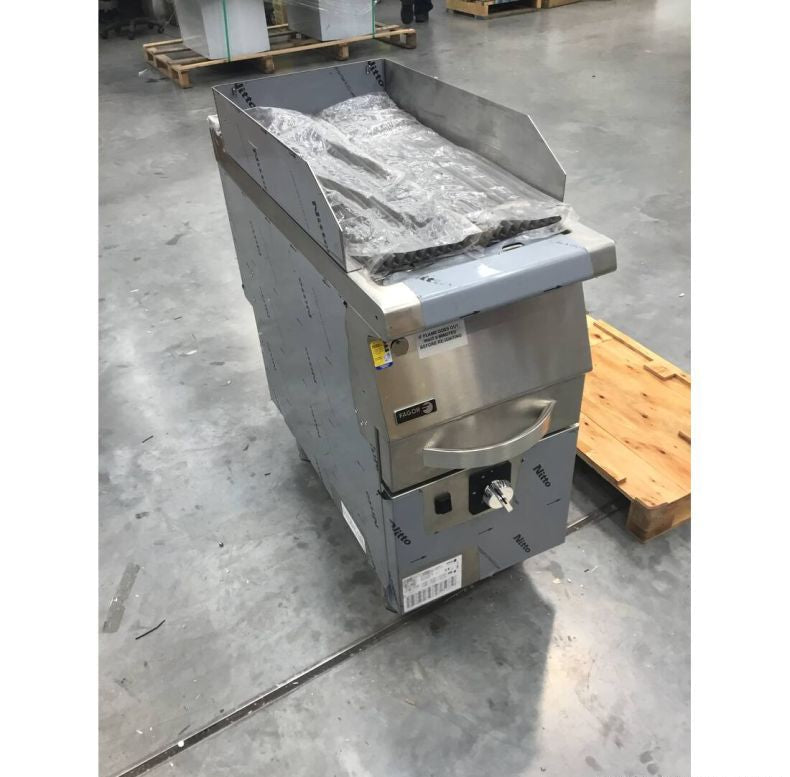 Ex-Showroom: Fagor Kore 900 Series Chargrill B-G9051-NSW1608
